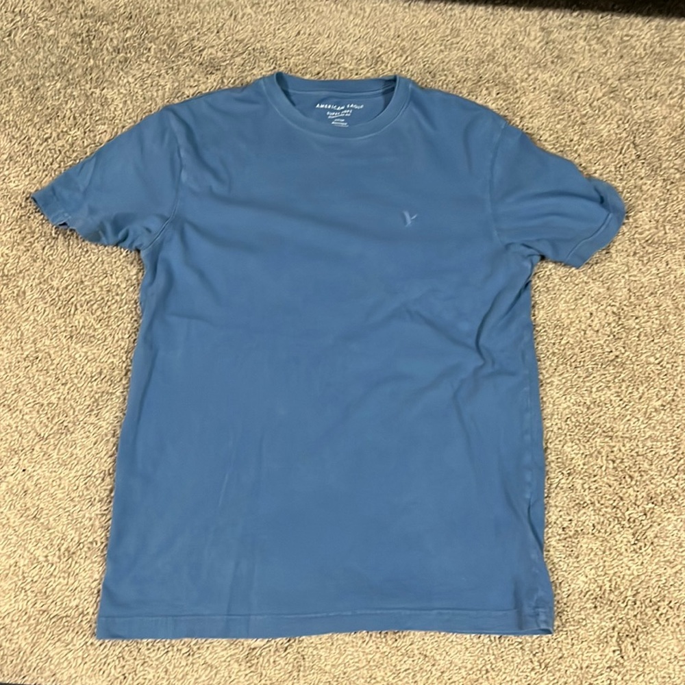 American eagle small blue/light blue men’s barely worn tee shirt